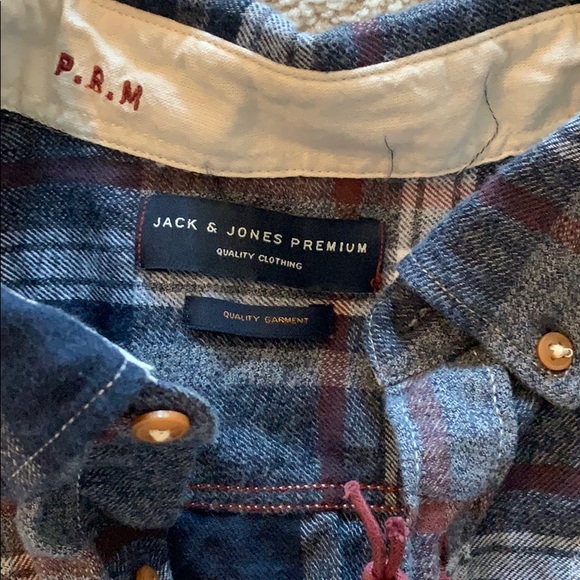 Men’s Jack and Jones Premium flannel - Picture 2 of 3